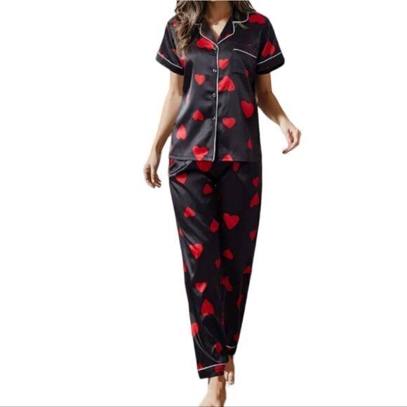 Women's Red Heart Print Black Pajama Set, Sleepwear and loungewear - Picture 7 of 12